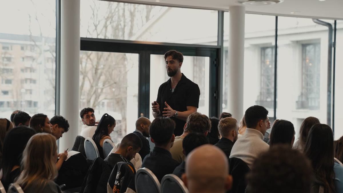 Live trading seminar with members