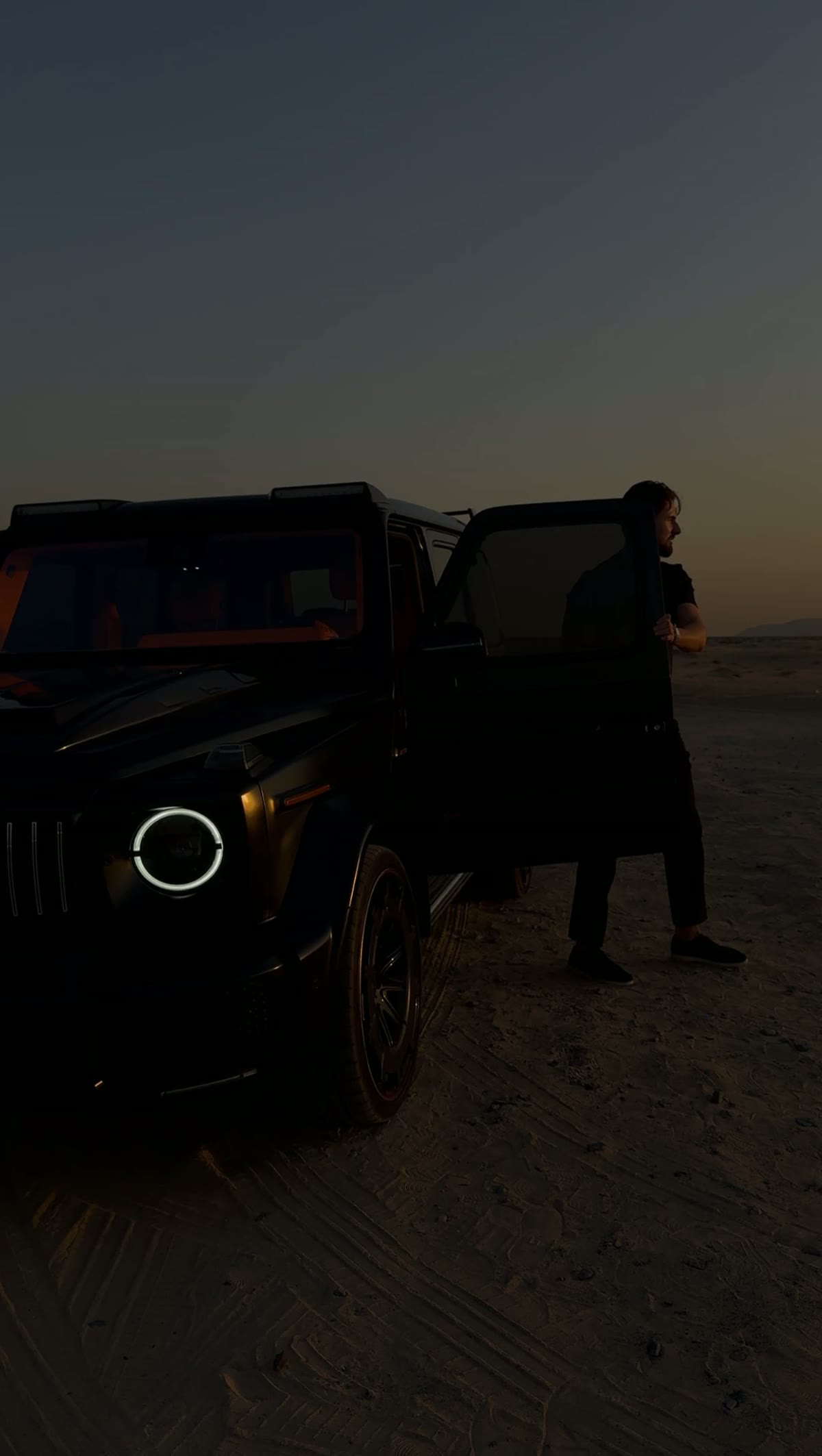 Desert sunset in Dubai